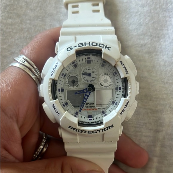 G-Shock White Multifunction Watch - Picture 1 of 3